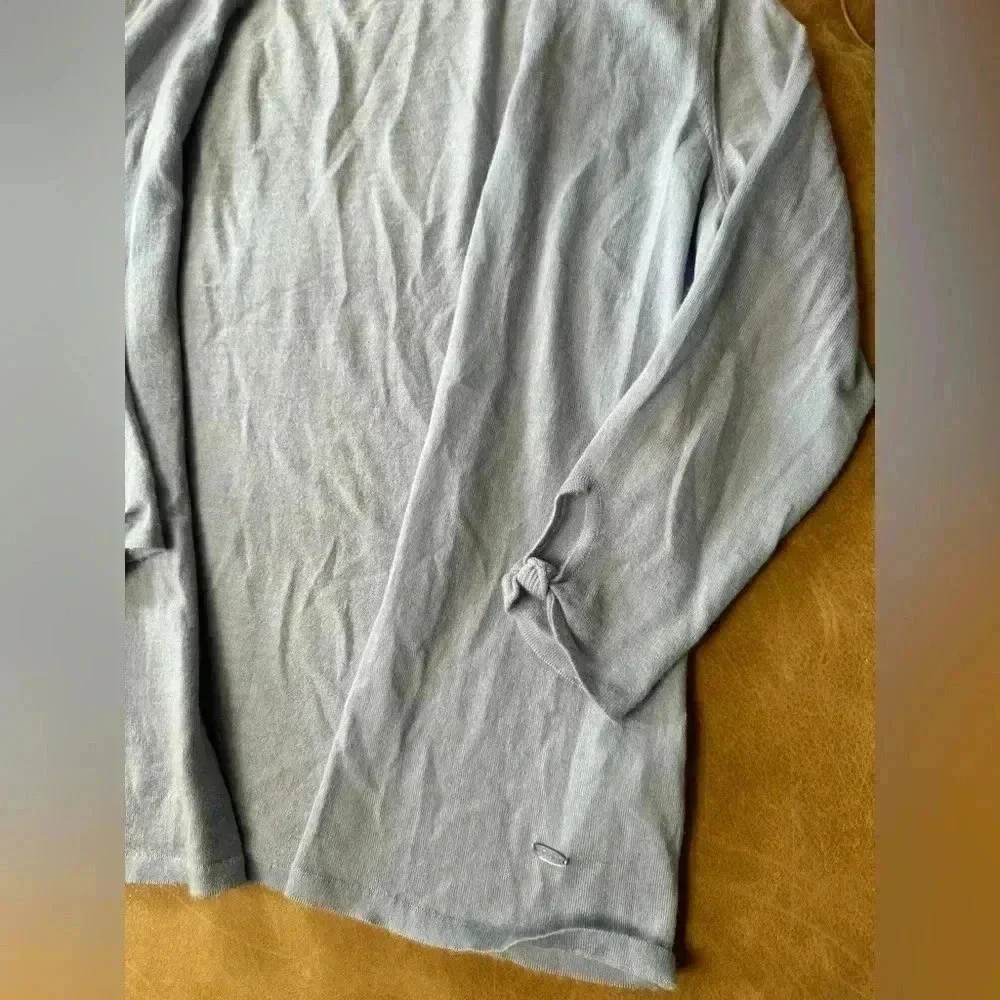 Emilio Pucci Women’s Light Blue Cashmere Cardigan Women’s Size 10 (Flawed)